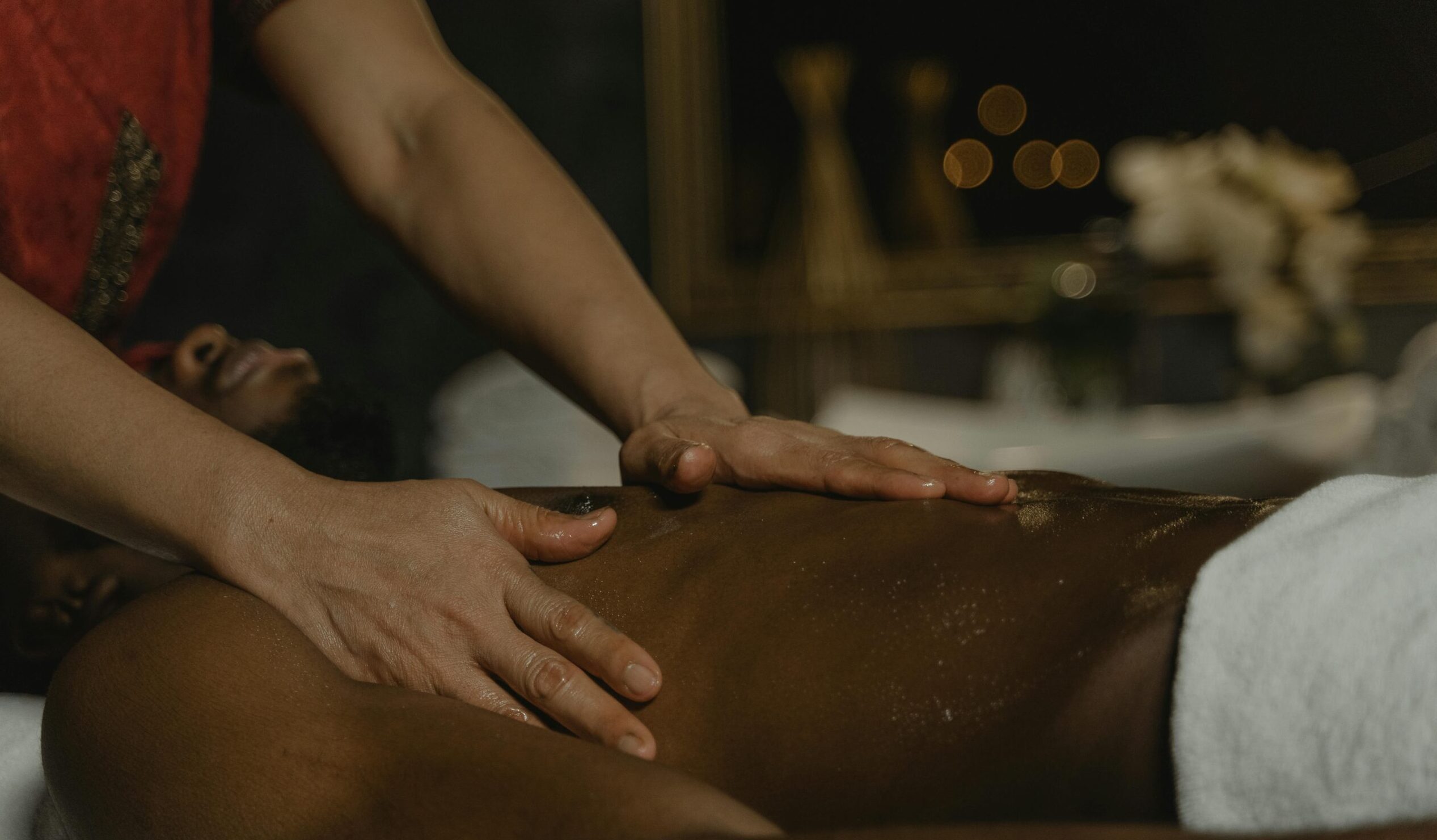 Le massage Chi Nei Tsang : un moyen de renouer corps & esprit​